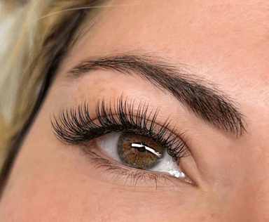 Classic Lashes - 2 Week Fill